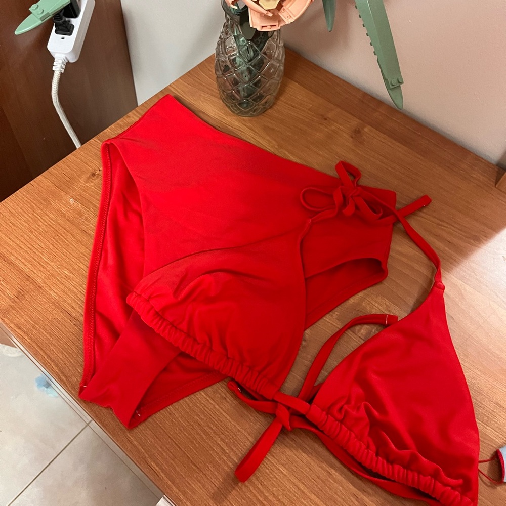 Shade & Shore Red Triangle Tie Bikini Set
